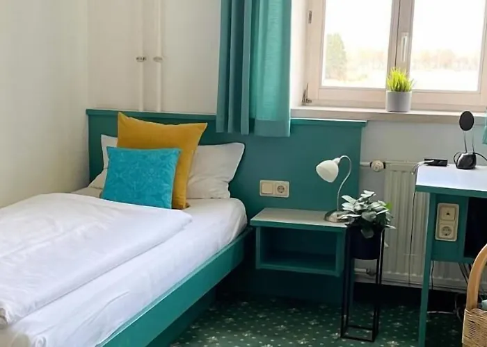 Am Friedberger Bed and Breakfast 3*